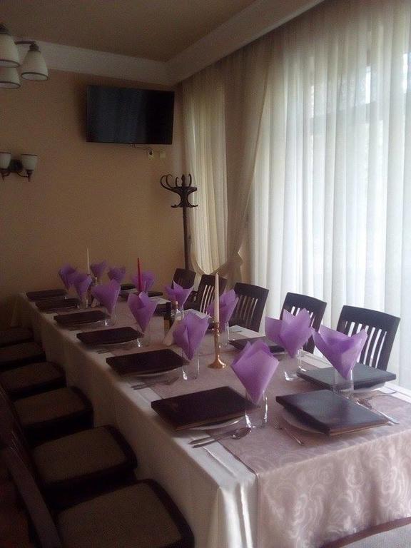 Vila Gardenia Hotel Oradea Luaran gambar